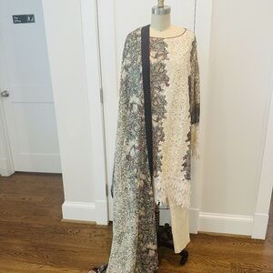 Almirah Linen 3 Piece Lace Embroidered Suit